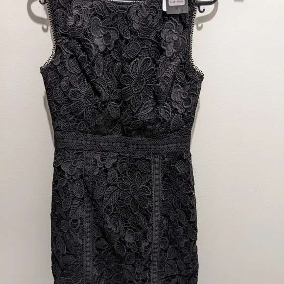 Forever New Size 6 - Picture 3 of 3